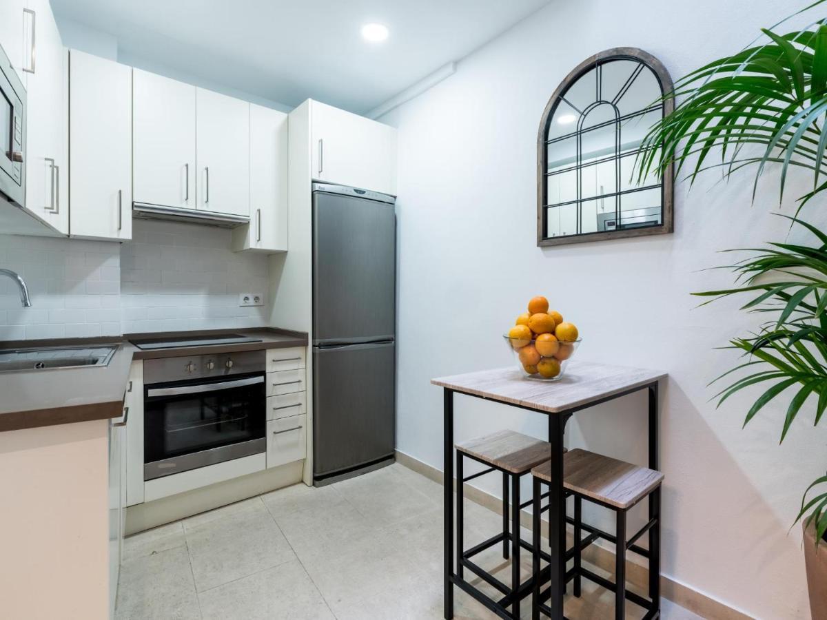 Unique Homes La Juderia Parking & Jacuzzi Sevilla Kültér fotó