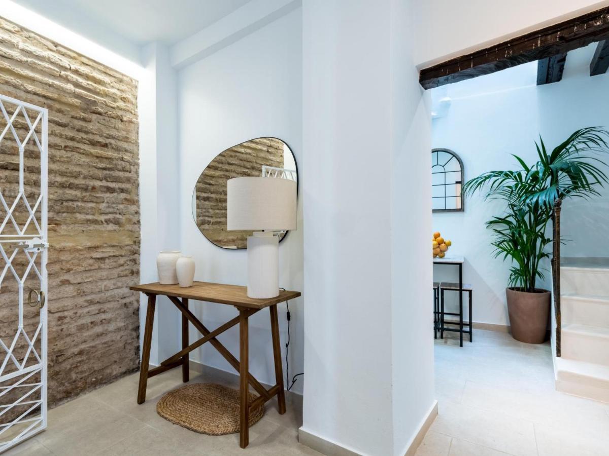 Unique Homes La Juderia Parking & Jacuzzi Sevilla Kültér fotó