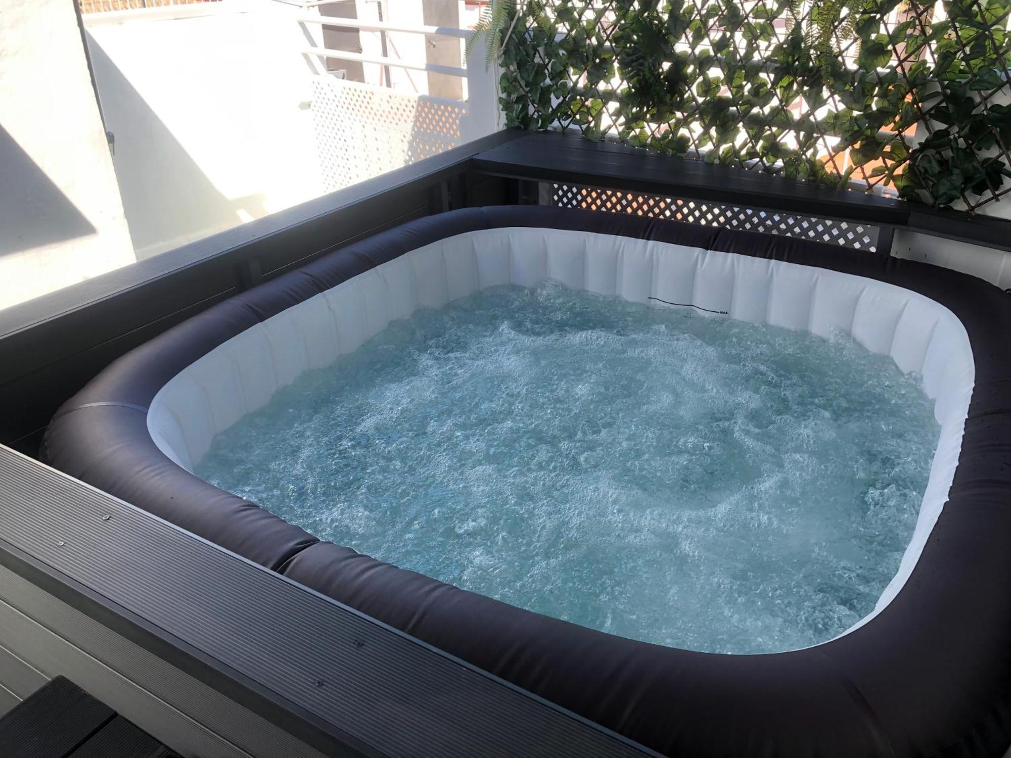 Unique Homes La Juderia Parking & Jacuzzi Sevilla Kültér fotó
